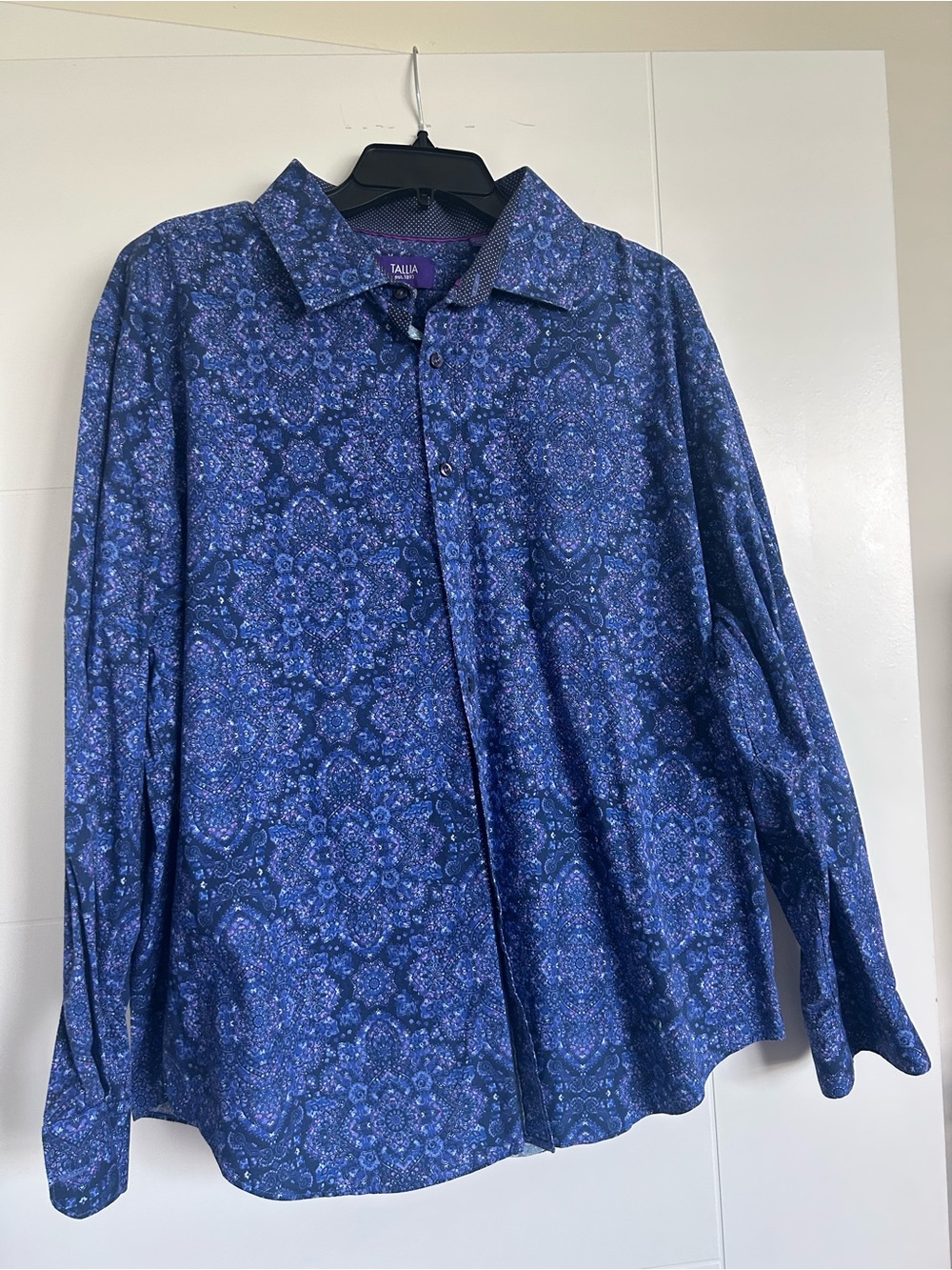TALLIA Navy and Purple Paisley Dress Shirt